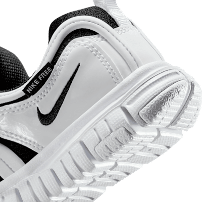 美品NIKE　ナイキダイナモフリー　２１cm　２２cm NIKE】ナイキ DYNAMO FREE TD ダイナモ フリー TD (Nike/キッズ